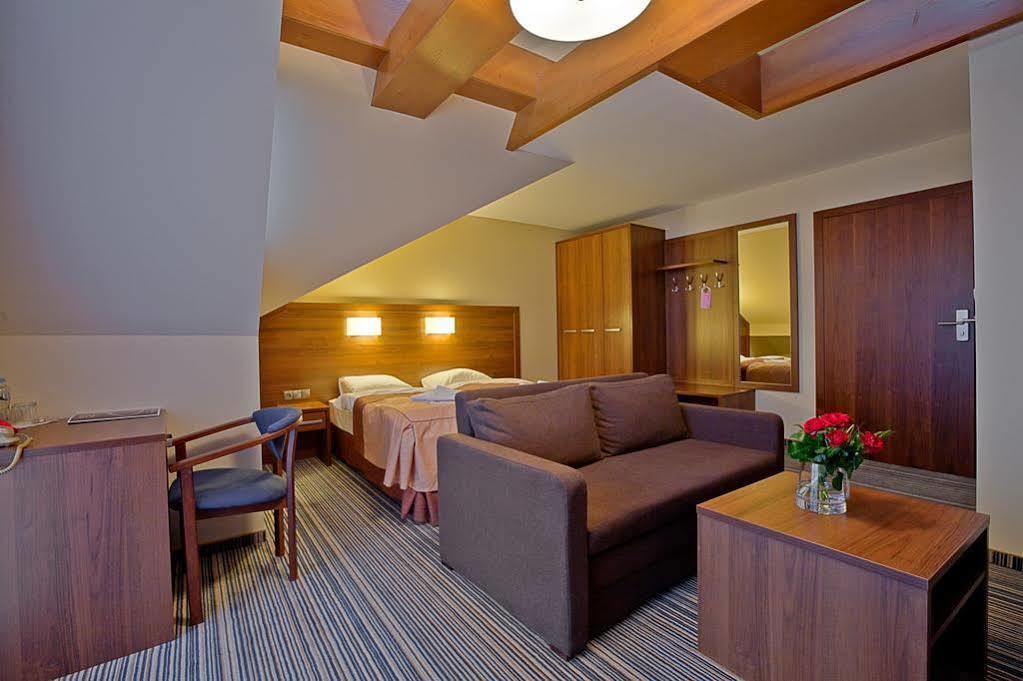 Pod Skocznia Hotel